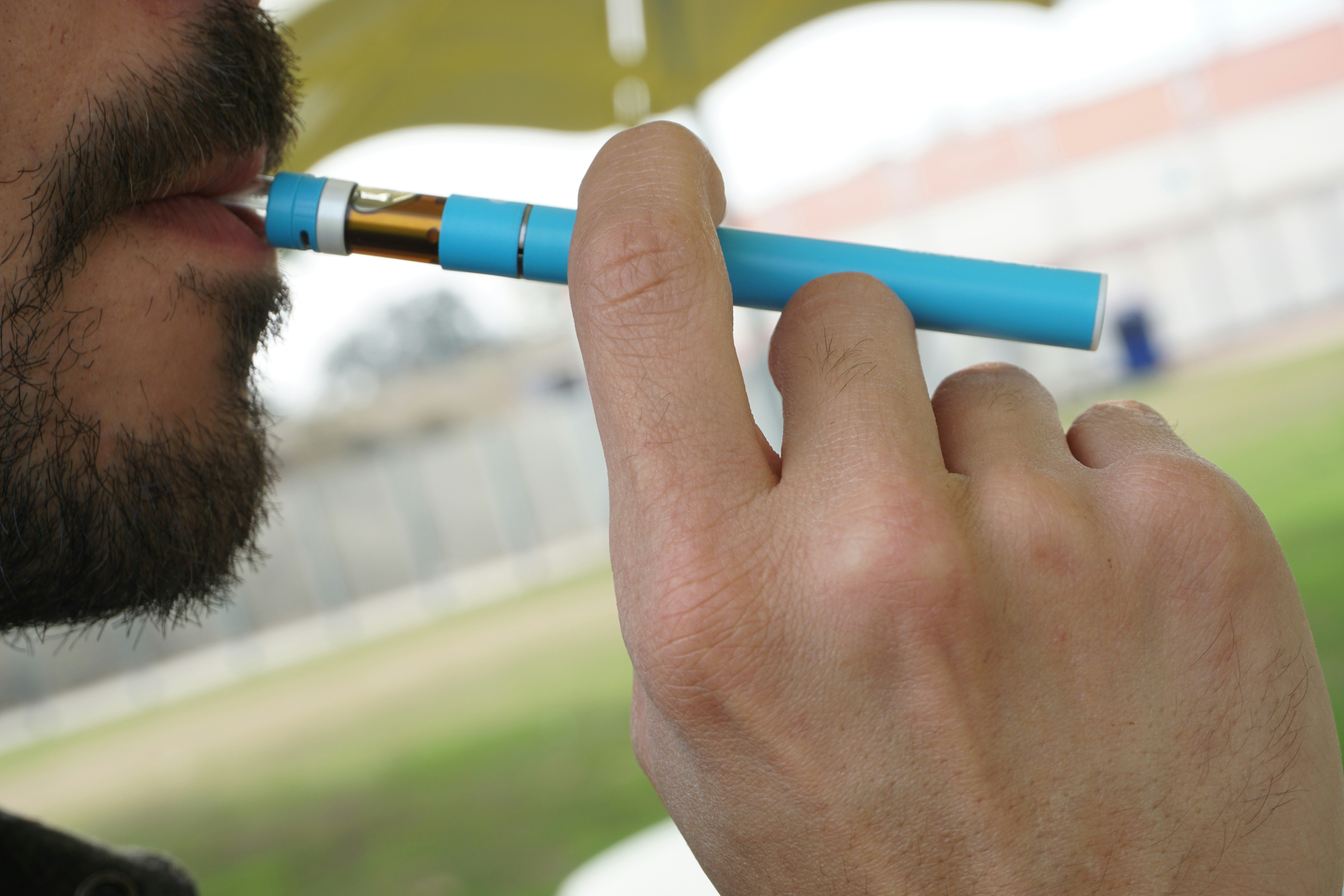 How to Unclog Your Vape Cartridge: A Comprehensive Guide